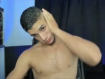 Stripchat Best Webcam of jhonnysnow17