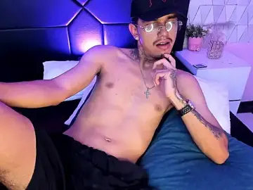Stripchat Live Porn of TysonRiggs