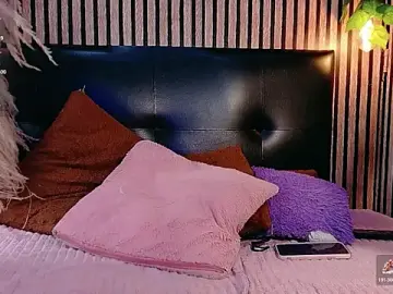 Stripchat Free Live Porn of Hiddenhotcake