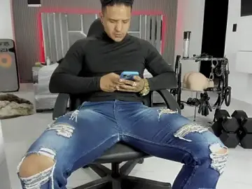 Stripchat Private Sex Chat of master_leather