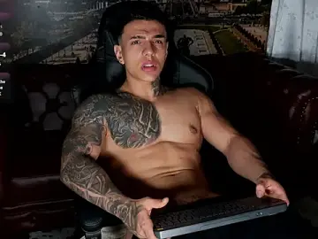 Stripchat Best Webcam of SalvatoreDmore