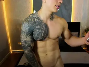 Stripchat Free Porn Cam of SalvatoreDmore