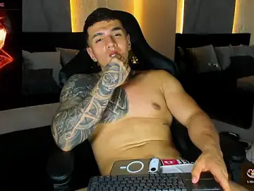 Stripchat Best Webcam of SalvatoreDmore