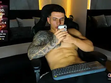 Stripchat Live Porn of SalvatoreDmore