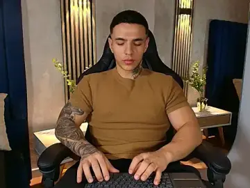 Stripchat Live Sex of SalvatoreDmore