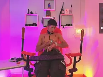 Stripchat Live Porn of Maximoking26