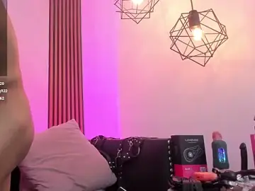 Stripchat Sex Cam of Maximoking26