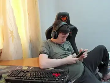 Stripchat Sex Cam of iliaskrislove