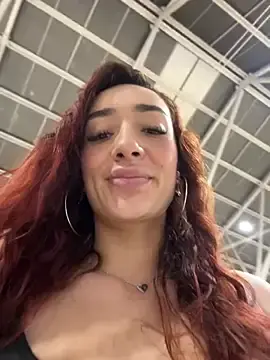 Stripchat Free Porn Cam of ariiel_