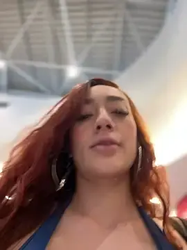 Stripchat Free Live Porn of ariiel_