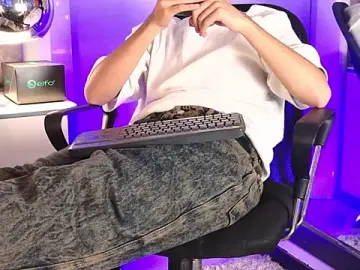 Stripchat Watch Live Sex Cams of Austin_Reedss
