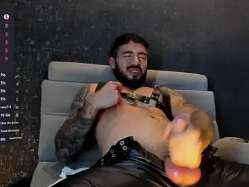 Stripchat Watch Live Sex Cams of MarkWalker__