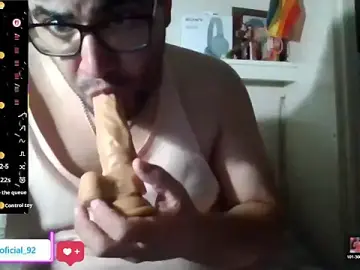 Stripchat Watch Live Sex Cams of Javi_92