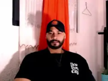 Stripchat Best Webcam of musclehetero