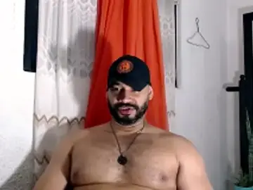 Stripchat Nude Webcam of musclehetero