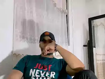Stripchat Live Sex of musclehetero