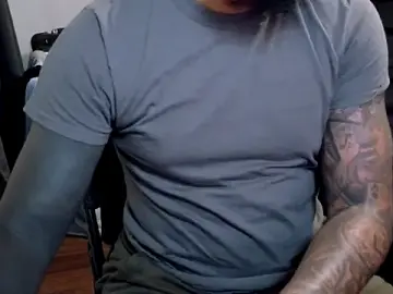 Stripchat Free Live Porn of WyattBBC