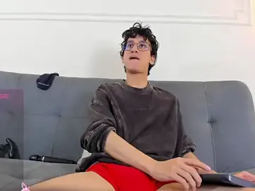 Stripchat Free Live Porn of Cum_hunters