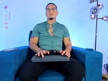 Stripchat Best live sex cam show of JoshMillerr_