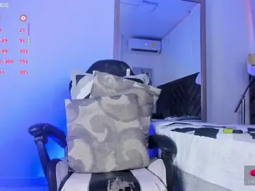 Stripchat Best live sex cam show of JoshMillerr_