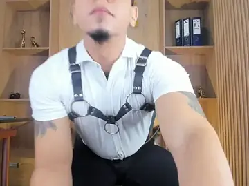 Stripchat Adult Webcams of JoshMillerr_