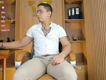 Stripchat Free Live Porn of JoshMillerr_