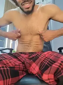 Stripchat Live Sex Cam of Oliver_bigblack_cock
