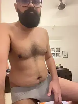Stripchat Best live sex cam show of ThatBeardDude