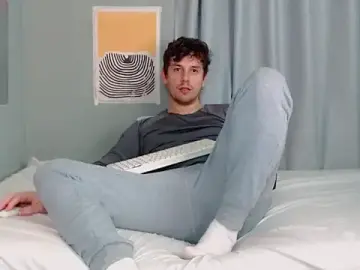 Stripchat Live Porn of Luc_7