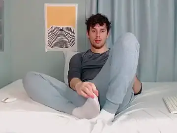 Stripchat Sex Cam of Luc_7