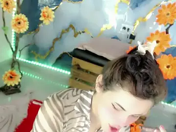 Stripchat Best Webcam of NathalialLooes