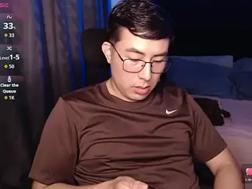 Stripchat Best live sex cam show of andrewmhilton_
