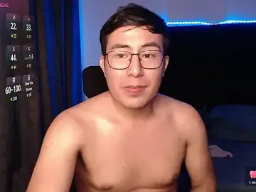 Stripchat Best live sex cam show of andrewmhilton_