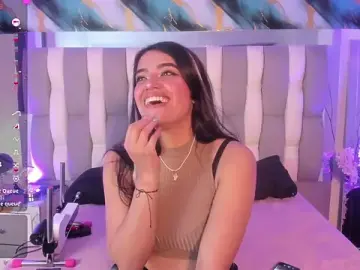 Stripchat Free Porn Cam of IsaDiiaz