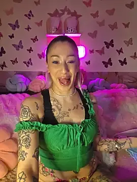 Stripchat Free Porn Cam of CHACHOULAND