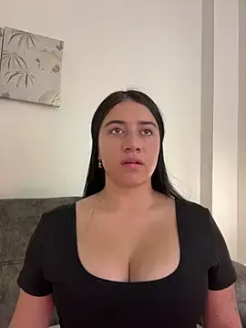 Stripchat Free Porn Cam of KallyMyller1