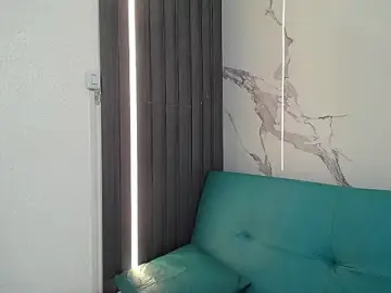 Stripchat Sex Cam of Mia_garcia28