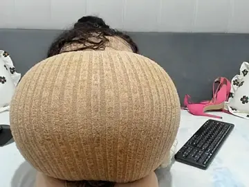 Stripchat Free Porn Cam of BrendaWildd