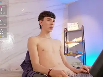Stripchat Live Sex Cam of mathias_saenz