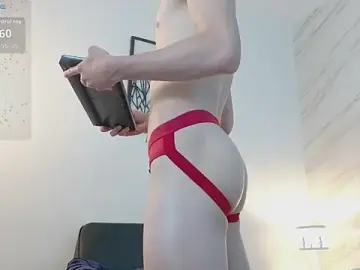 Stripchat Adult Webcam of mathias_saenz