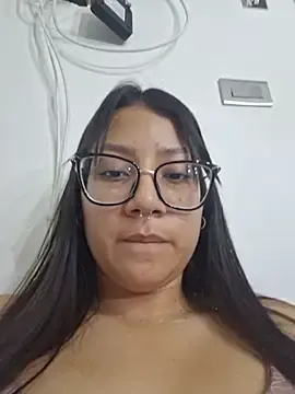 Stripchat Best Webcam of Isax_red