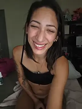Stripchat Adult Webcam of MarieDouceSoumise