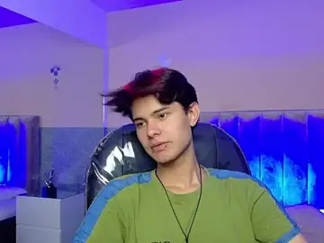 Stripchat Best Webcam of Derek_Sinn