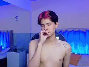 Stripchat Watch Live Sex Cams of Derek_Sinn