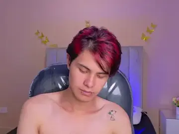 Stripchat Best live sex cam show of Derek_Sinn