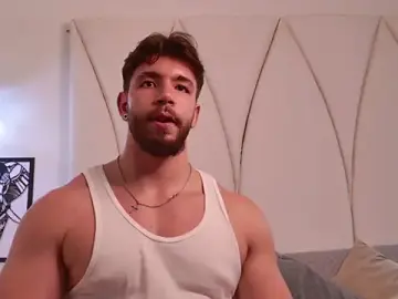 Stripchat Live Sex Cam of JACKSON_STIFLER