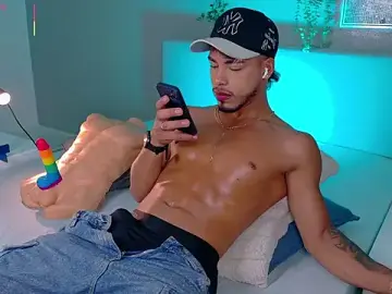 Stripchat Best Webcam of Ken-boy_