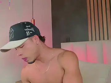 Stripchat Sex Chat of Ken-boy_
