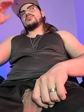 Stripchat Free Porn Cam of Derek_Vow