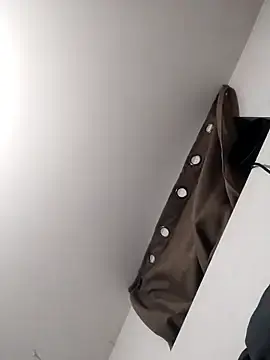 Stripchat Watch Live Sex Cams of kikiwonderbar